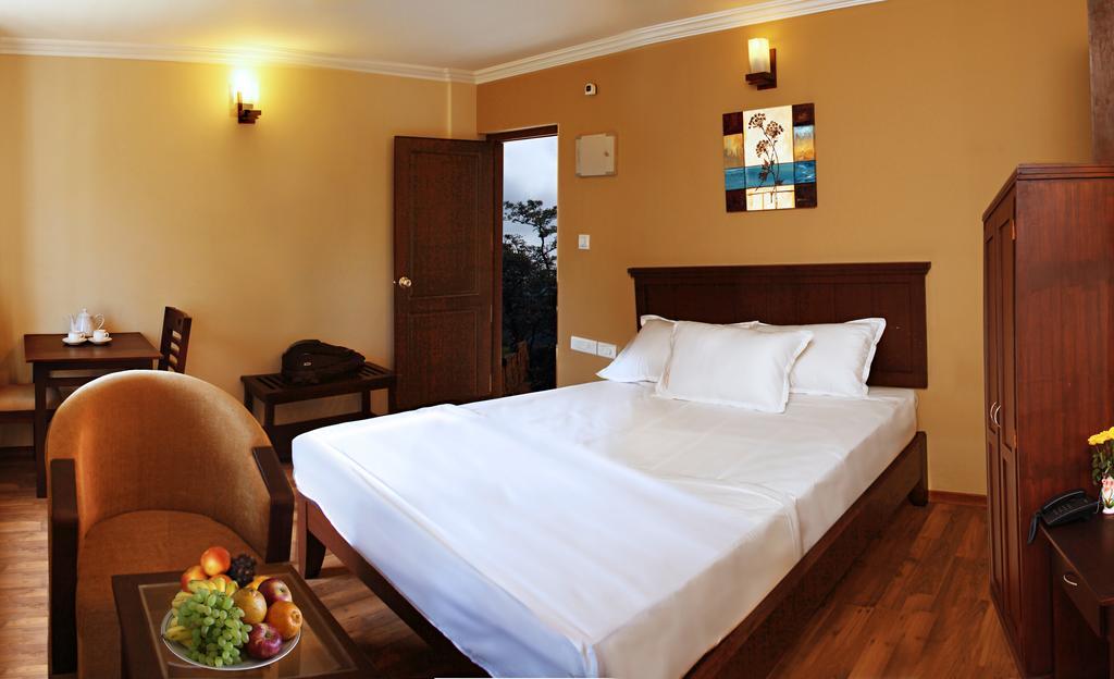 Century Grand Hotel Mananthavady Quarto foto